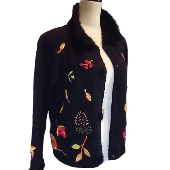 Vintage Fall Autumn Embroidered Beaded Embellished Black Cardigan - Picture 6 of 12